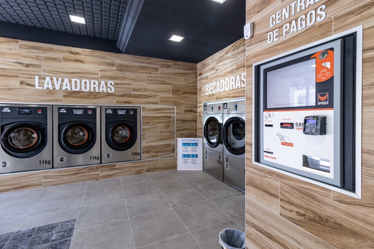 Caso de éxito Ariston: Street Laundry y NUOS Plus Wifi