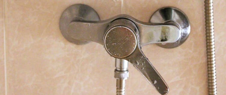 alat pengatur suhu air
