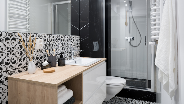 Tips Mendesain Interior Kamar Mandi yang Sempurna untuk Keluarga Anda