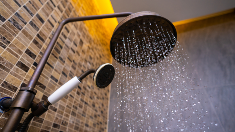 Water Heater Anda Kurang Panas? 5 Penyebab yang Harus Segera Anda Ketahui