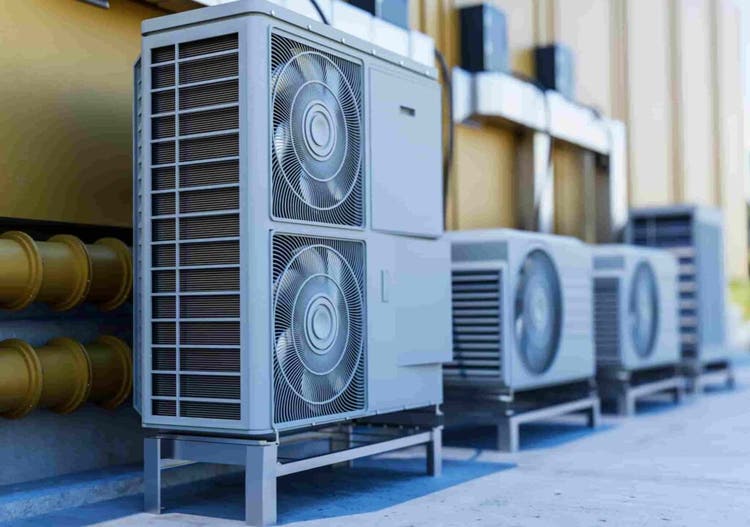 Berapa Jarak Aman Heat Pump Bisa Dipasang dari Batas Properti?