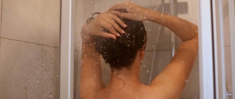 Tata Cara Mandi Nifas Sesuai Sunah dalam Islam