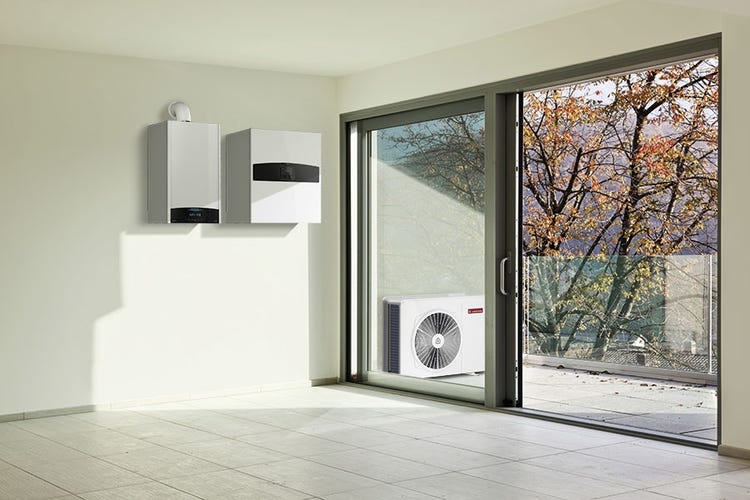 System hybrydowy Genus One Hybrid Plus S Net R32, kocioł kondensacyjny + pompa ciepła instalacja w pomieszczeniu, maksymalne bezpieczeństwo gwarantowane przez dwa źródła ciepła