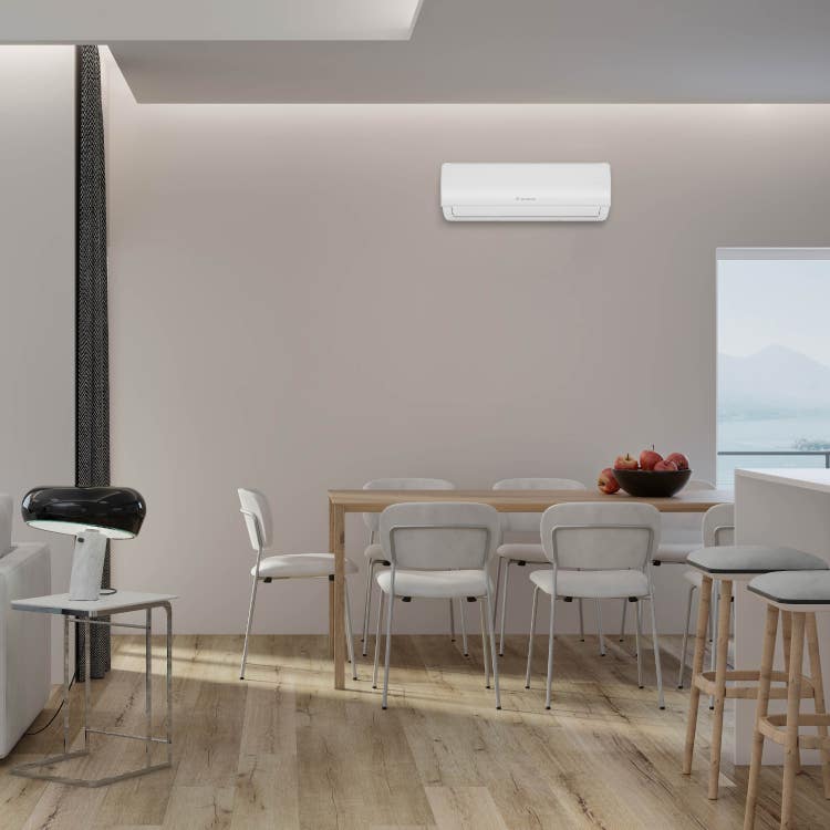 Aer condiționat Ariston Alys - idee de amenajare in sufragerie