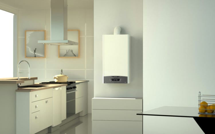 Ariston Clas One System 24/35 kW montată pe perete