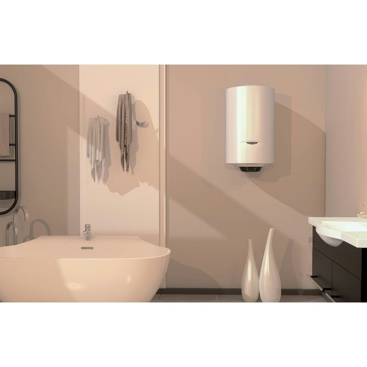 Boiler electric Ariston PRO1 ECO montat pe perete