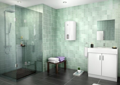 Boiler electric Ariston Lydos R montat pe peretele băii