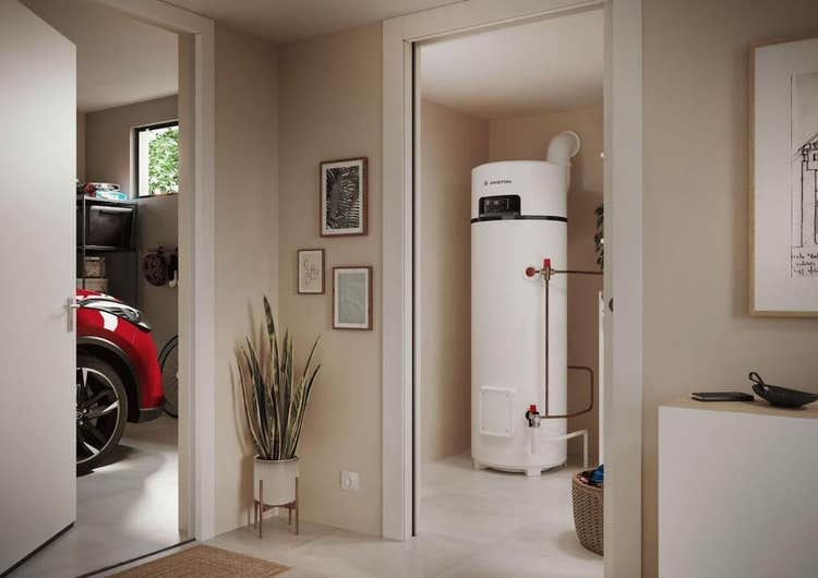 Cách chọn máy nước nóng bơm nhiệt gia đình phù hợp nhu cầu